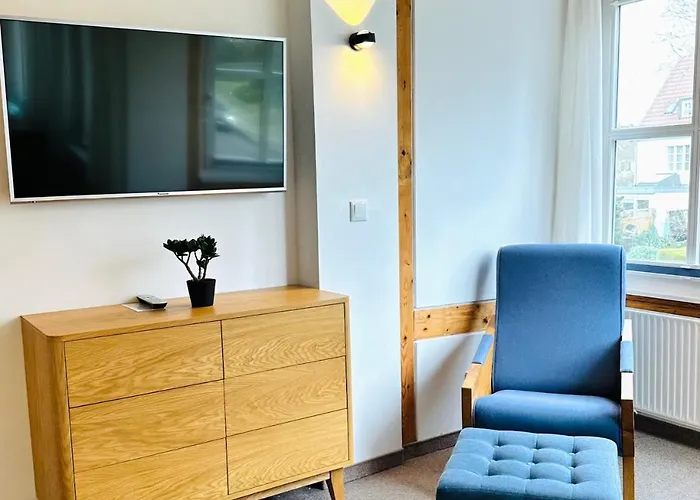 Parkblick Duo- 6 Personen- Balkon- Waschmaschine- Parkplatz Wolfsburg