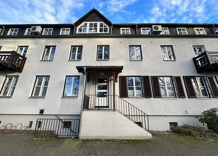 Parkblick Duo- 6 Personen- Balkon- Waschmaschine- Parkplatz Wolfsburg